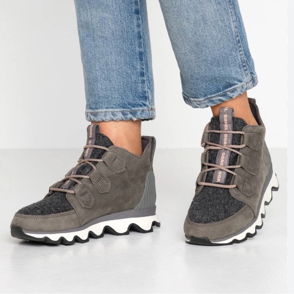 Sorel Kinetic Caribou Lace Up Leather/Felt Sneaker Boots Quarry Women’s Size 6.5 - Picture 1 of 16